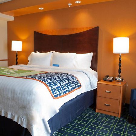 Fairfield Inn And Suites Flint Fenton Dış mekan fotoğraf